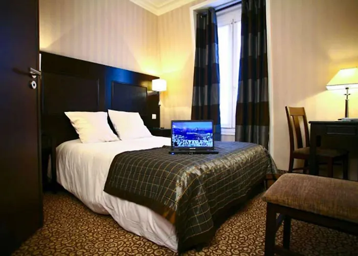 Hotel Convention Montparnasse Parigi